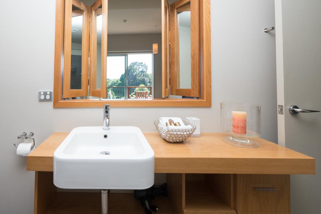 Aparthotel One Burgess Hill à New Plymouth Extérieur photo