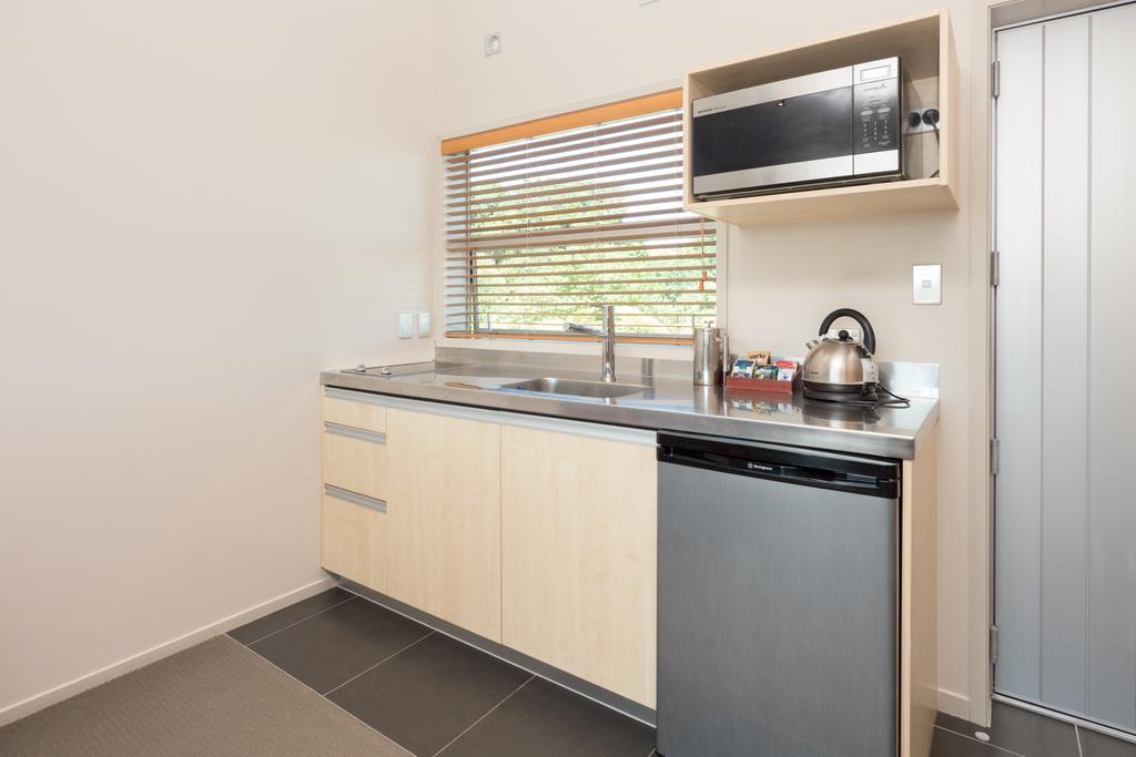 Aparthotel One Burgess Hill à New Plymouth Extérieur photo