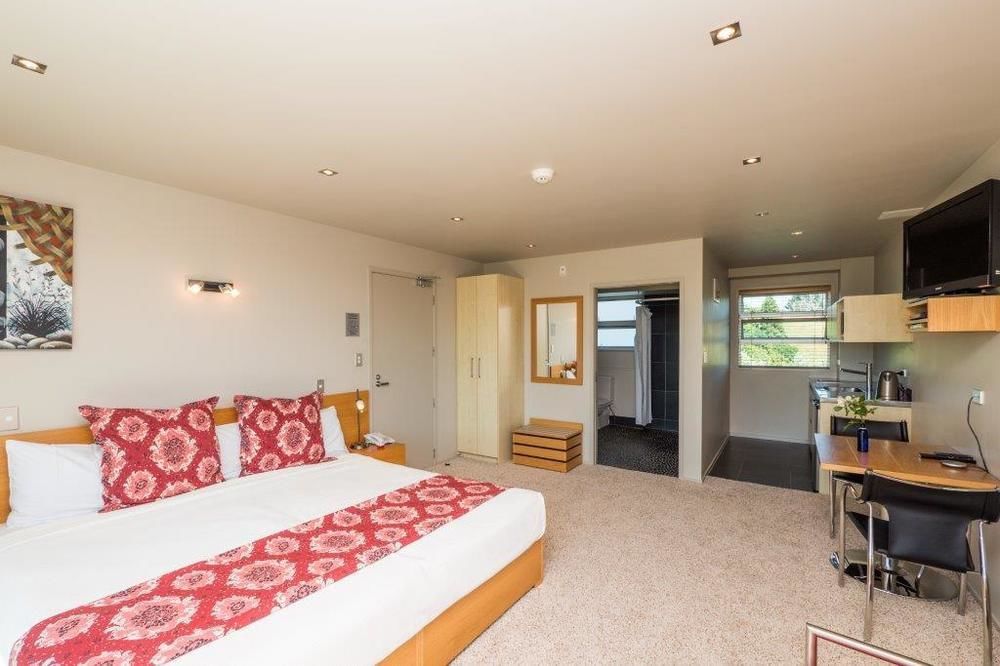 Aparthotel One Burgess Hill à New Plymouth Extérieur photo